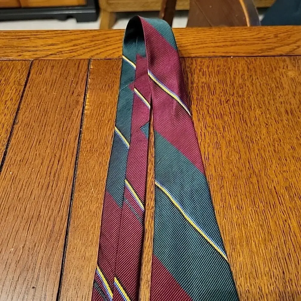 Men's Repp Neck Tie 100% Silk Hathaway Stripe Vtg Dress Formal Green Wine 4
